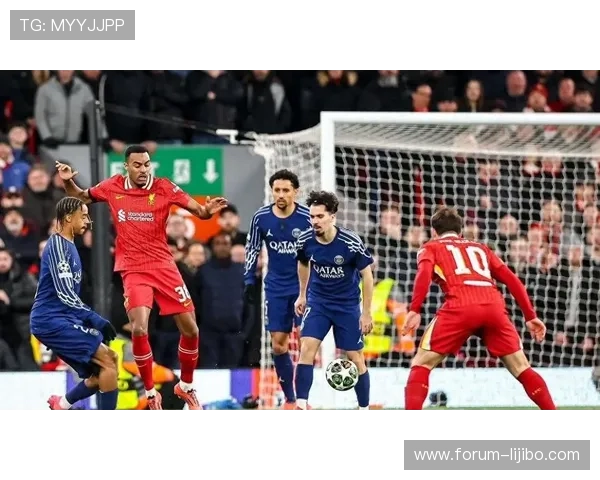 欧冠小组赛揭幕战：豪门争锋巴萨迎战拜仁英超双雄同场出击